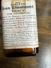 TRACY GAS ELIMINANT TABLETS Expired Obsolete VINTAGE Collectible MEDICINE BOTTLE