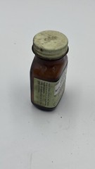 Vintage 1940’s Eli Lilly BISMUTH SUBNITRATE Medicine Bottle for display