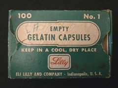 Vintage Eli Lilly Empty Gelatin Capsules No 1 Box Bilingual Pharmacy Apothecary