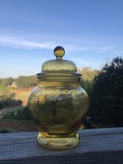 Vintage Apothecary Jar Amber Yellow Urn Ginger Glass Canister 8,5”