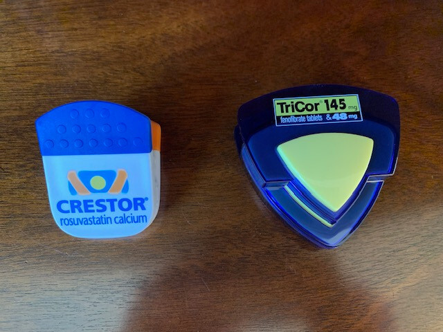 Drug Rep „2 large magnetic clips“ Crestor & TriCor“
