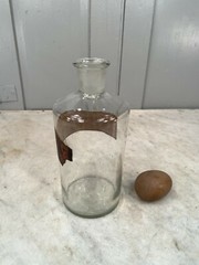 Antique scientific pharmacists jar with original label but no stopper