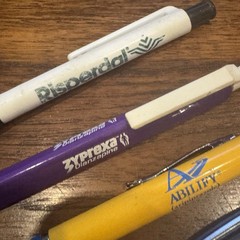 Pharmaceutical Medical Promo Pen Drug Rep Zoloft Paxil Zyvok Namenda Zyprexa Lot