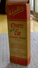 antique 1930s ASTER Cherry & Tar cough syrup GLASS MEDICINE BOTTLE w/box vintage