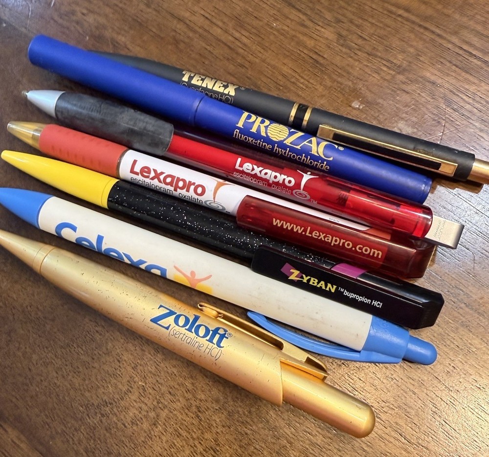 pharmaceutical pens Lot Of 7 – Celexa, Zoloft Gold Pen, Sparkly Zyban