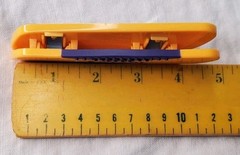 Vtg Xyzal Prescription Pharmaceutical Advertising Magnetic Clip fridge magnet