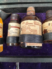 Squibb Pharmaceutical Representative Velvet Lined Sales Kit Early 20th Century