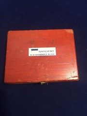 Vintage E.H.SARGENT ANTIQUE HINGED WOODEN BOXED SET APOTHECARY BRASS WEIGHTS