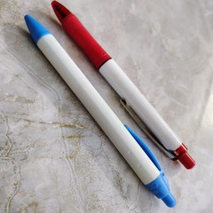 2 Singulair Pharmaceutical Drug Rep Advertising Promo Pens Bic Papermate Lot