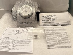 VTG CONCERTA RISPERDAL METAL DESK CLOCK/ PHOTO FRAME PHARMA REP LOGO NEW