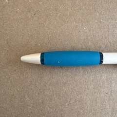 Lipitor Tablets Drug Rep Collectible Pen White Blue Green Thick Metal- Heavy