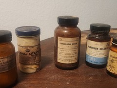 Apothecary Pharmaceutical Medicine Bottles & Misc Never Open (Lot of 16)