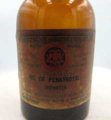 MM – 1940’s Fritzsche Bros NY Oil of Pennyroyal 4 1/2″ Amber Medicine bottle