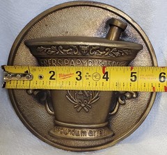 1978 Mortar & Pestle Chlor-Trimenton Pharmacy Wall Hanging Pharmaceutical Rep Ad