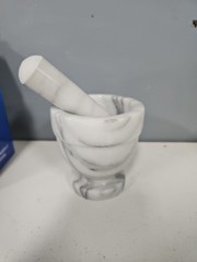 Marble Footed Mortar & Pestle Apothecary Pharmacy Medicine Herb Spice Grinder 4″