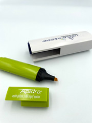 VTG VERY RARE Apidra/Lantus SoloSTAR Highlighter Set Drug Rep Promo Item