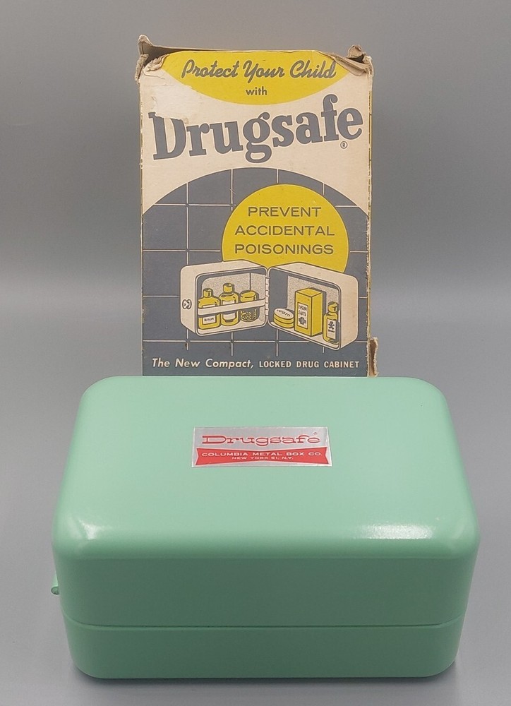 Vintage Seafoam Green MCM locking DrugSafe Apothecary Drug Store Pharmacy NOS