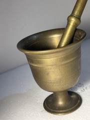 Vintage 1940s – 50s Solid Brass Mortar and Pestle Greek Key Design Pattern 3.5lb