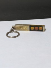 Vasotec Enalapril Maleate MSD Drug Pharmaceutical Representative Keychain Gold