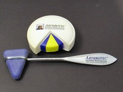 Arthro tec Drug Rep Pharmaceutical Reflex Hammer Stress Squeeze Ball Pill Shaped