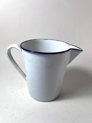 Vintage White Enamelware/Blue Medical Measuring Pitcher Cup – Gr. 1000 Oz 32