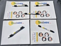 Vtg ’99 Treat HIV GSK Pharma Advertising Mousepads Pens Lot Medical AIDS History