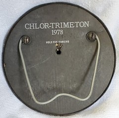 1978 Mortar & Pestle Chlor-Trimenton Pharmacy Wall Hanging Pharmaceutical Rep Ad