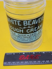 Vintage Glass Jar White Beaver’s Cough Cream Medicine Lacrosse WI Indians RARE