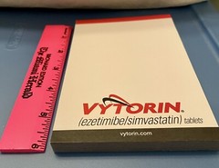 VTG 2005 LOT of 3 VYTORIN STICKY MEMO PADS MEDICAL PHARMA LOGO NEW NOS