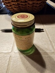 Apothecary McKesson’s Green Jar 2oz Alum, NF POWDERED (C1950’s), Empty