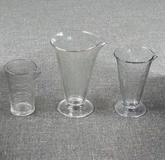 3 Piece Apothecary Clear Medical Measuring Beakers Kodak