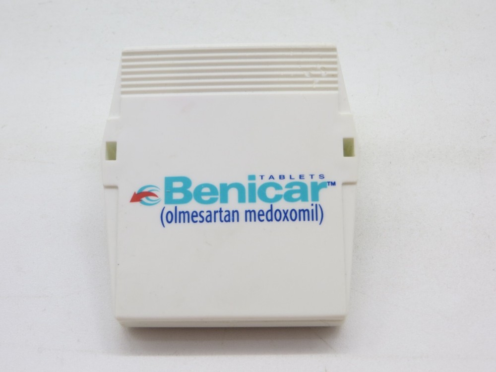 Drug Rep Promo Magnet Clip BENICAR TABLETS doctors office promotional item