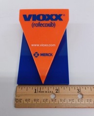 VIOXX rofecoxib Pharmaceutical Drug Rep Advertising Magnetic Clip / Chip Clip