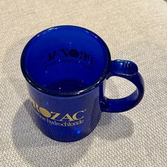 PROZAC 💊 Cobalt Blue Plastic Coffee Mug Cup Lilly 💊 Pharma Drug Advertising