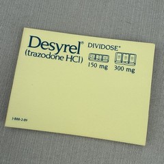 Trazodone Post-It Notes & Plastic Clips Vintage Drug Rep Swag Desyrel Dividose