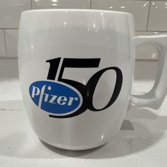 Pfizer 150 Logo Mug Pharmaceutical Company PHARMA Hard Plastic Cup Unused NEW