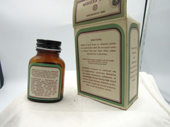 BW – 1940’s Parke, Davis & CO Bena-Fedrin Detroit Mich 2 3/4 “ Medicine bottle