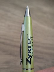 Zyrtec Cetirizine HCL Ballpoint Pen Pharmaceutical Black Ink Green Barrel Works