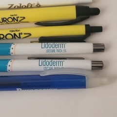 Pharmaceutical Drug Rep Pen Lot (7) Lidoderm Zemuron Zoloft Skelaxin Collectible