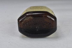 Vintage SQUIBB CASTOR OIL BROWN MEDICINE BOTTLE #07917