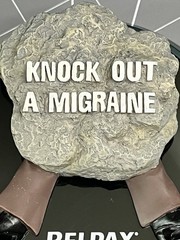 Pfizer RELPAX „Knock Out A Migraine“ DRUG REP Paperweight Pharma HEADACHE Toy