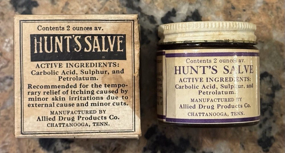 1930’s Hunt’s Salve 2 oz Jar w/ Original Box Allied Drug Chattanooga, Tenn Full