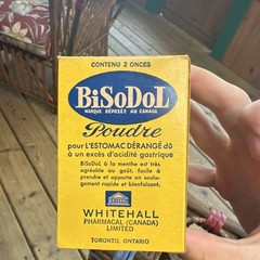 Vintage BiSoDoL Powder Antacid 2 oz Box Whitehall Pharmacal Canada Toronto