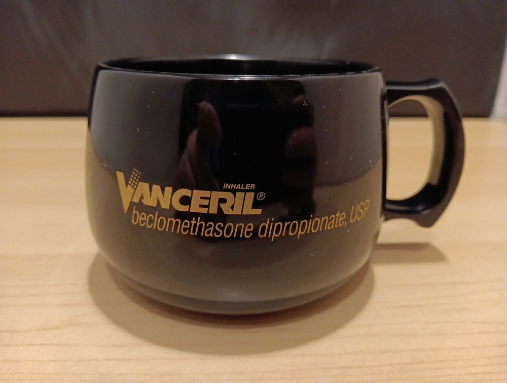 Vintage Vanceril Inhaler Drug Rep Advetising Promotional Black Plastic Mug