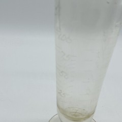 VINTAGE ETCHED GLASS FOOTED MEASURING BEAKER LAB APOTHECARY