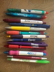 Thirteen Pharmaceutical Collectible Pen Lot Of 13 Pharma Drug Rep lexapro xyzal
