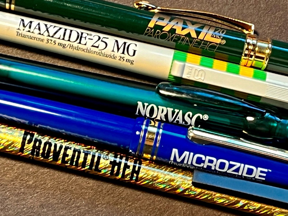 5 DIFFERENT ASTHMA DEPRESSION ETC PHARMACEUTICAL DRUG REP VINTAGE PHYSICIAN PENS