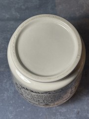 Eli Lilly Westminster Inhaler Ceramic Apothecary Jar Cork Nonfunctional