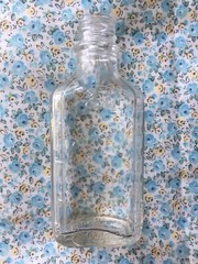 3ii 2oz Vintage Glass Old 1940s MEDICINE PHARMACY BOTTLE, Ephemera