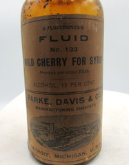 BW – 1900’s Parke, Davis & CO Wild Cherry Detroit Mich 4 3/4 “ Medicine bottle